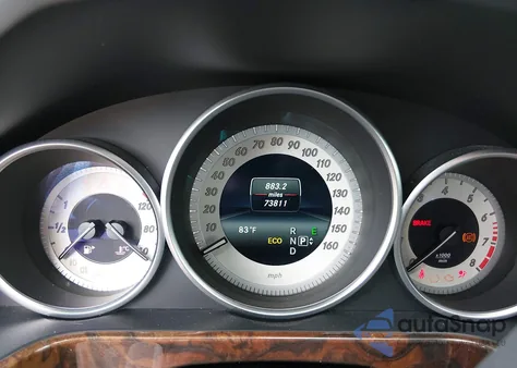 2014 Mercedes-Benz E 550 4Matic z USA, uszkodzony, nr VIN WDDHF9BB5EA893021